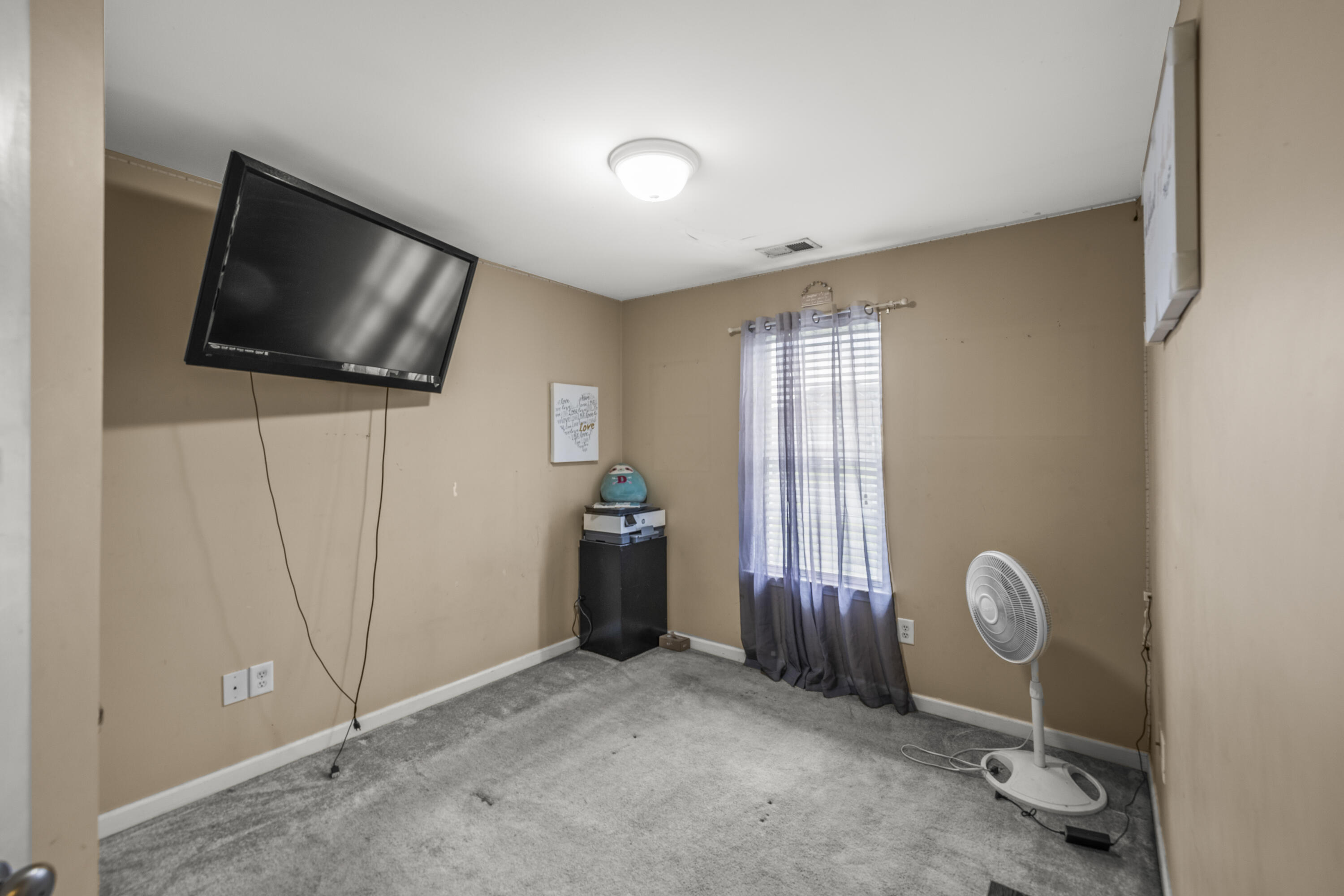 201 Legacy Lane Calhoun, GA 30701 - Photo 6 of 23 Bedroom