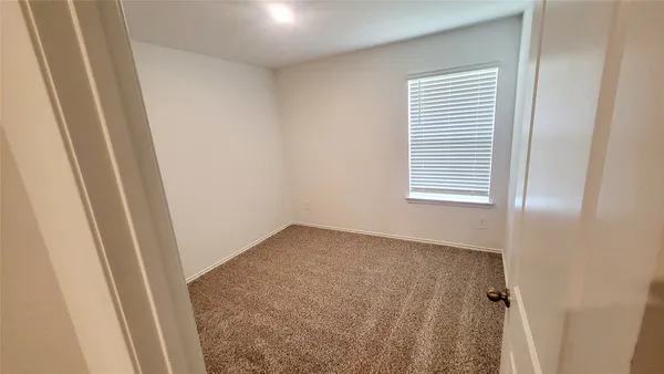 $1,900 | 23835 Sunland Park, Spring, TX 77373