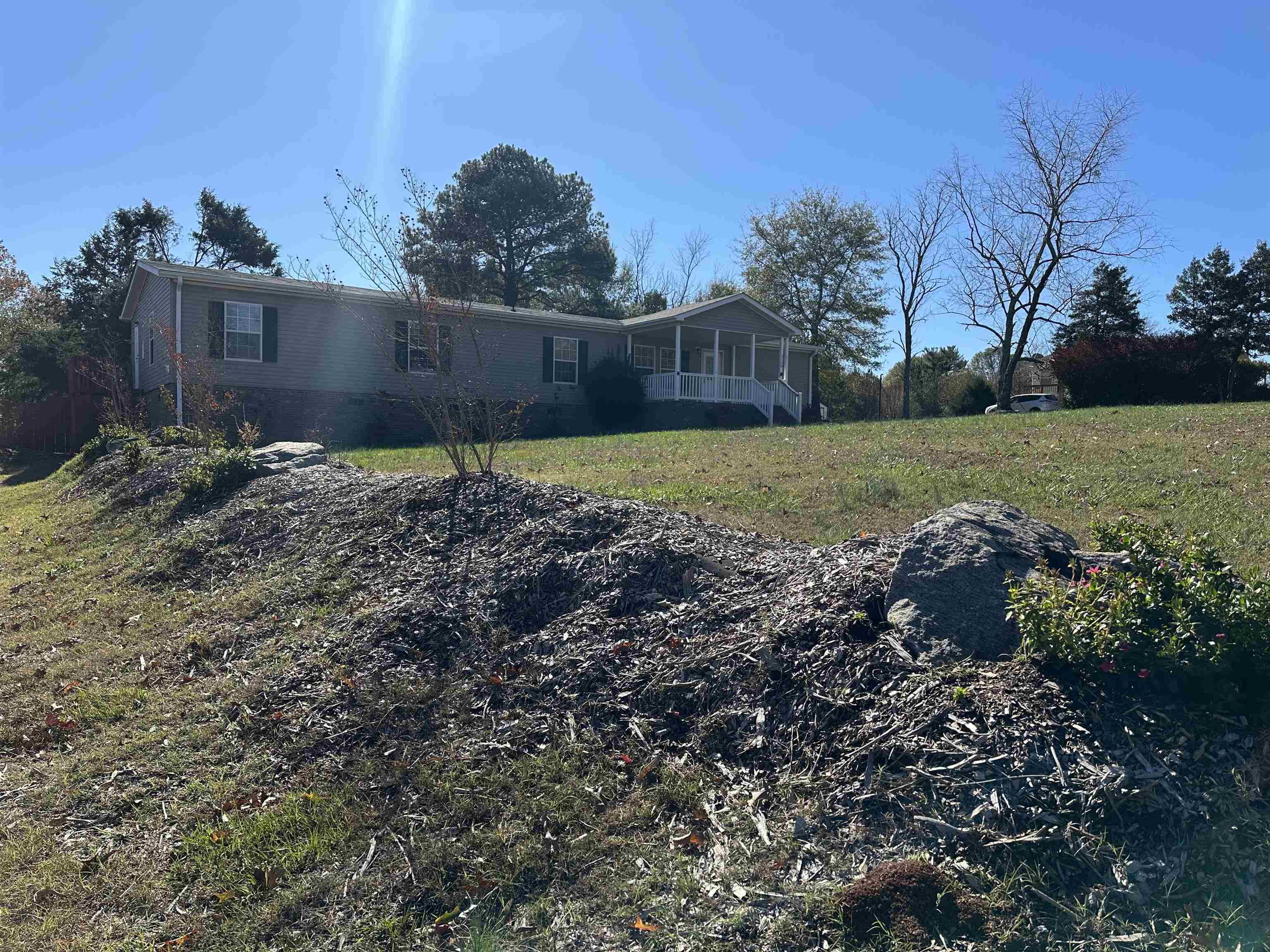 2150 Hampton Road Wellford, SC 29385 - Photo 1 of 21