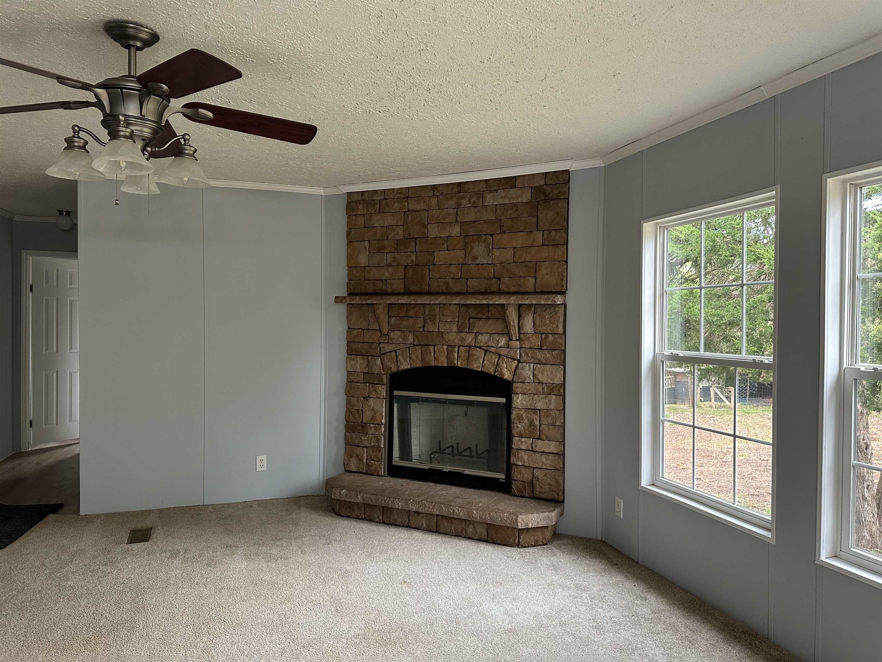 2150 Hampton Road Wellford, SC 29385 - Photo 3 of 21
