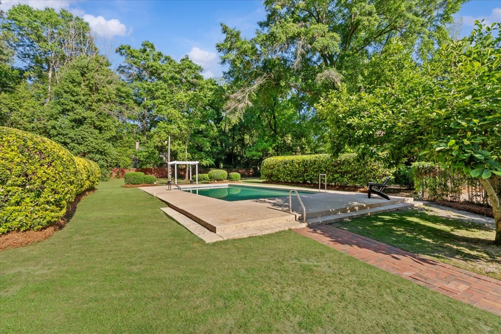 110 Pinetree Drive Dothan, AL 36303 - Photo 52 of 68