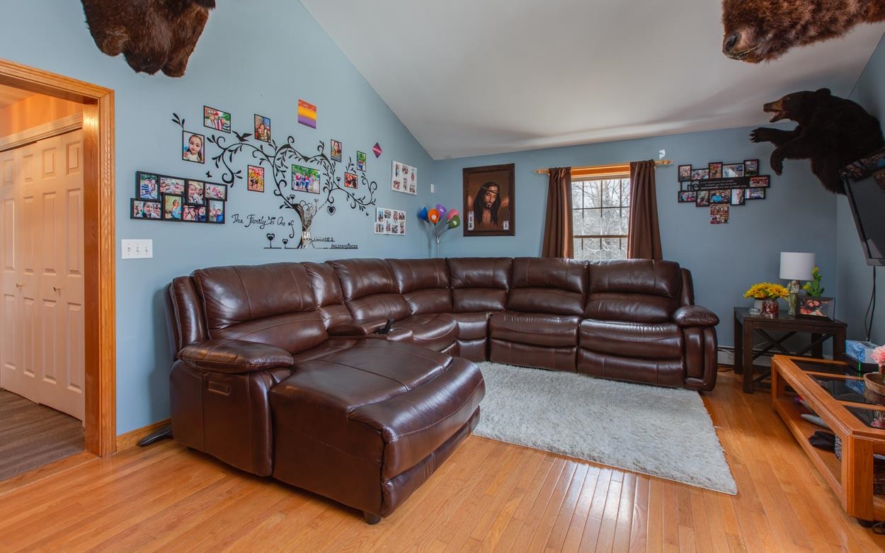 100 Stinson Road Goffstown, NH 03045 - Photo 18 of 37 Gallery Image 18