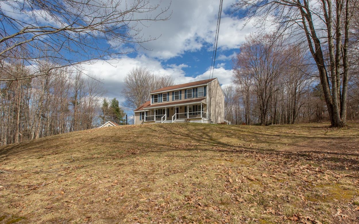 100 Stinson Road Goffstown, NH 03045 - Photo 4 of 37 Gallery Image 4