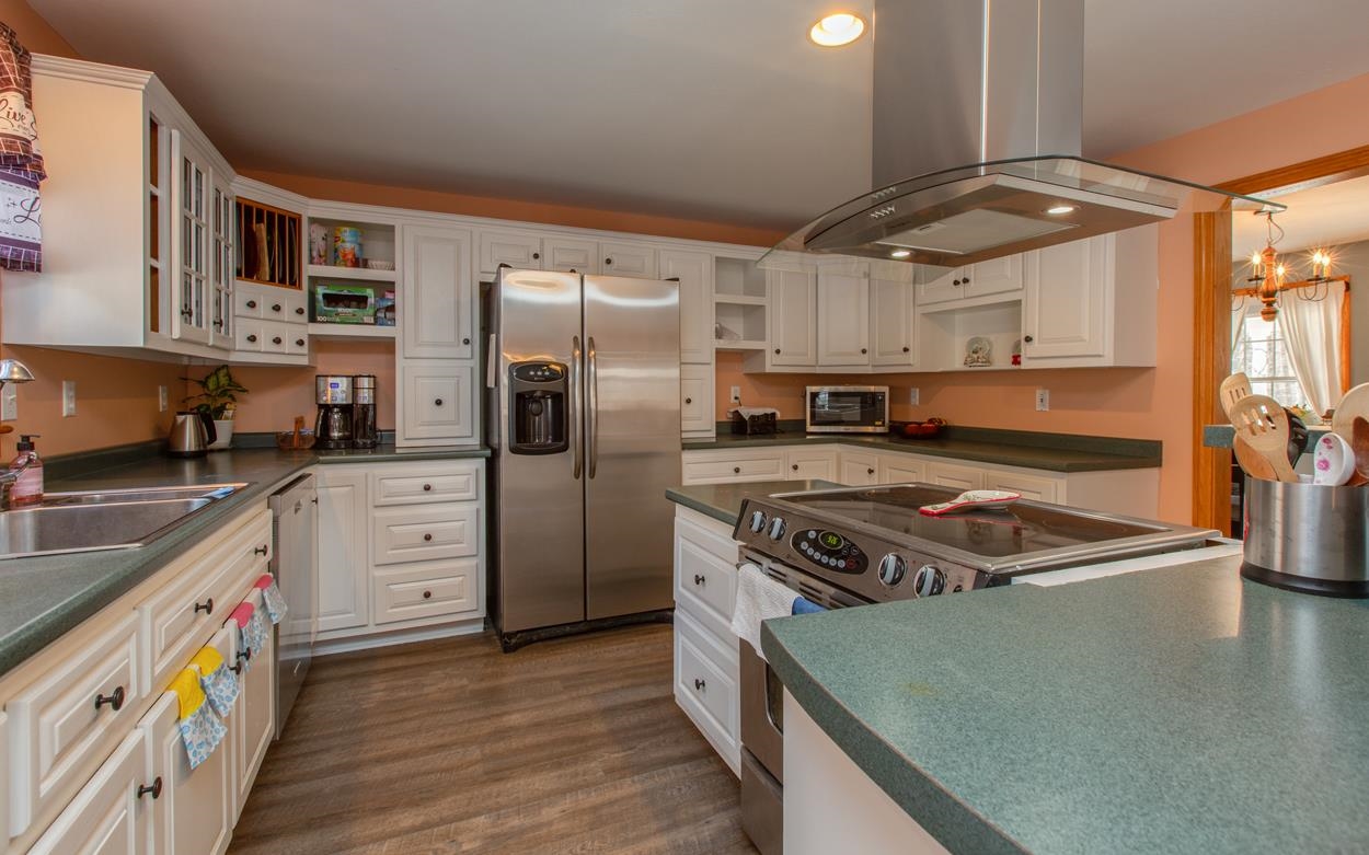 100 Stinson Road Goffstown, NH 03045 - Photo 5 of 37 Gallery Image 5