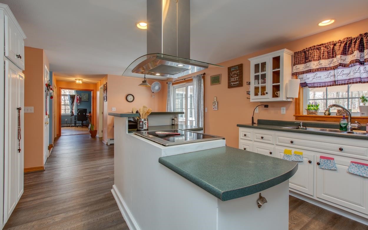 100 Stinson Road Goffstown, NH 03045 - Photo 6 of 37 Gallery Image 6