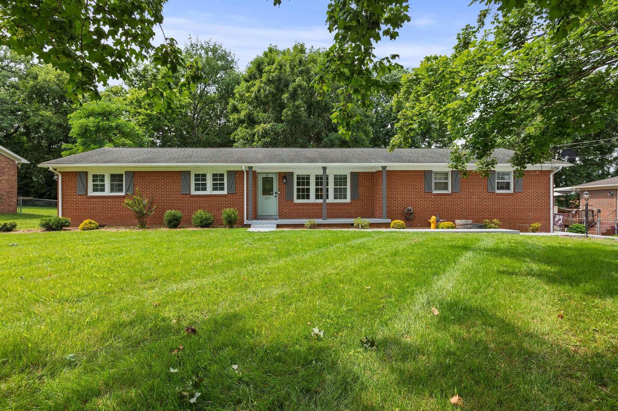 223 Stonewall Road Columbia, TN 38401 - Photo 1 of 39 Gallery Image 1