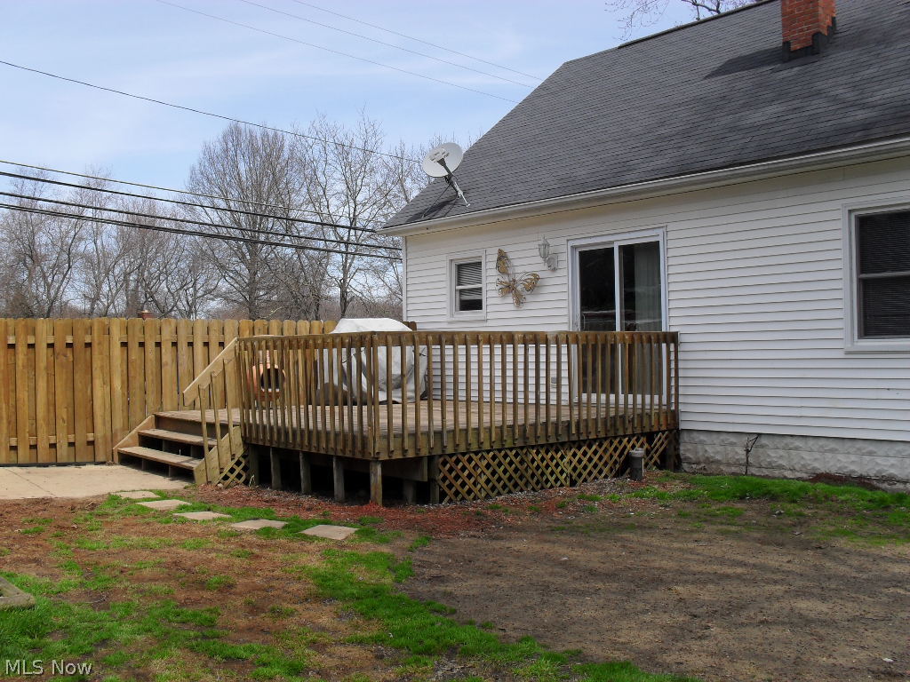 1252 West Nimisila Road New Franklin, OH 44216 - Photo 3 of 18