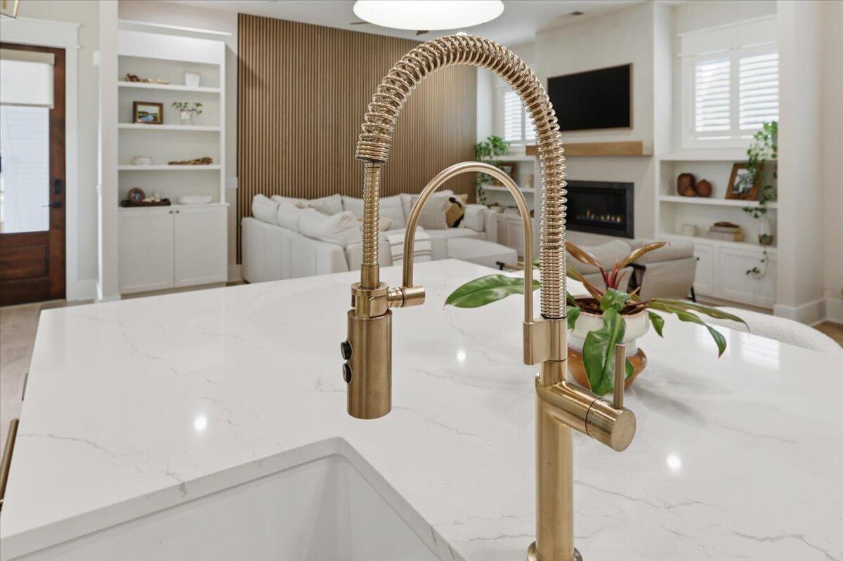 532 Fleming Road Charleston, SC 29412 - Photo 14 of 46 14-Kitchen Island