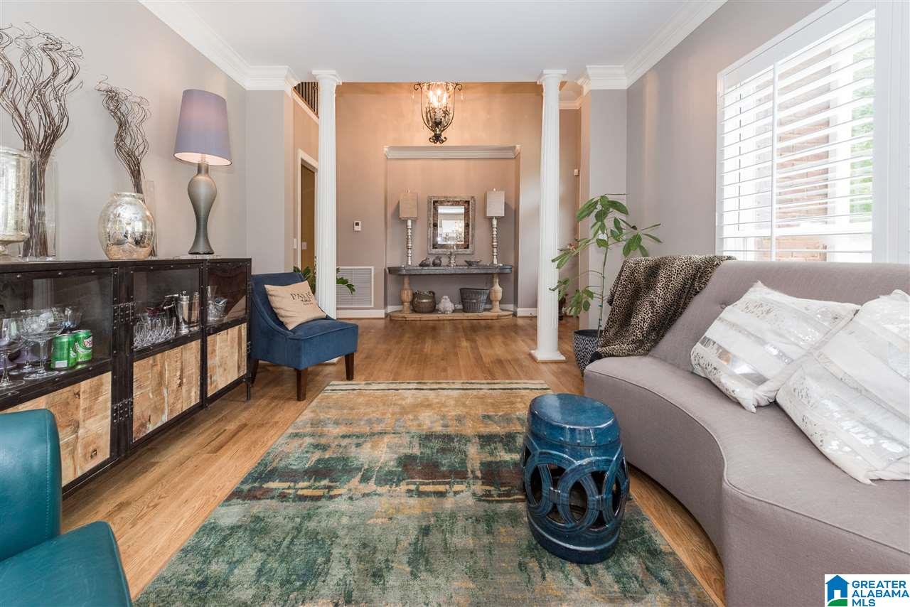 1065 Oak Tree Road Birmingham, AL 35244 - Photo 5 of 38