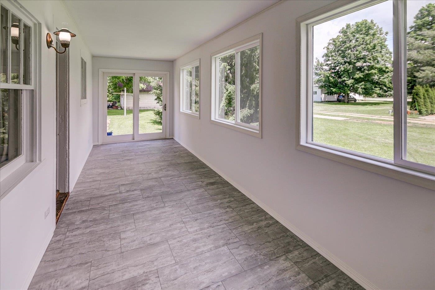 247 West Monroe Street Spring Green, WI 53588 - Photo 21 of 42