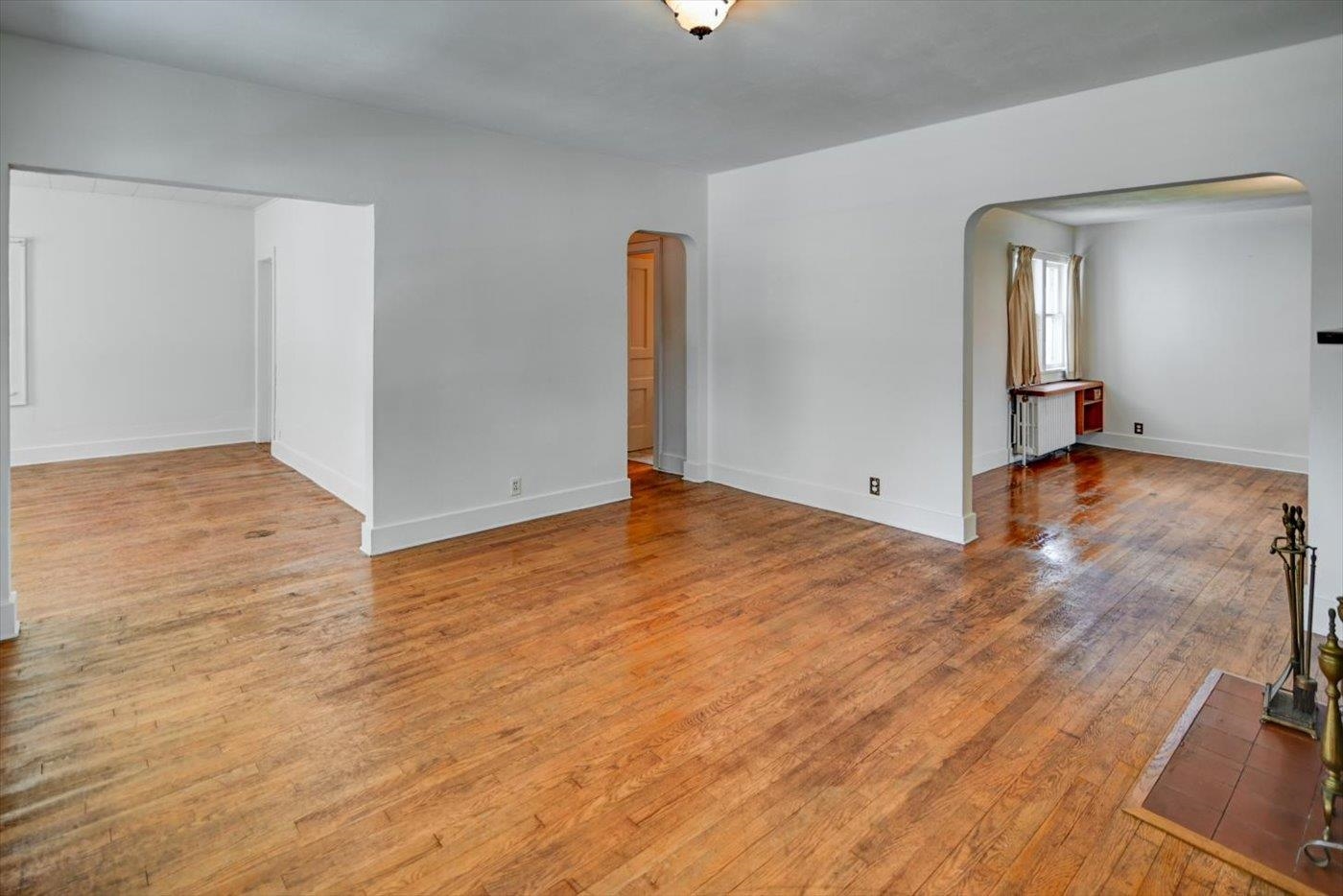 247 West Monroe Street Spring Green, WI 53588 - Photo 30 of 42