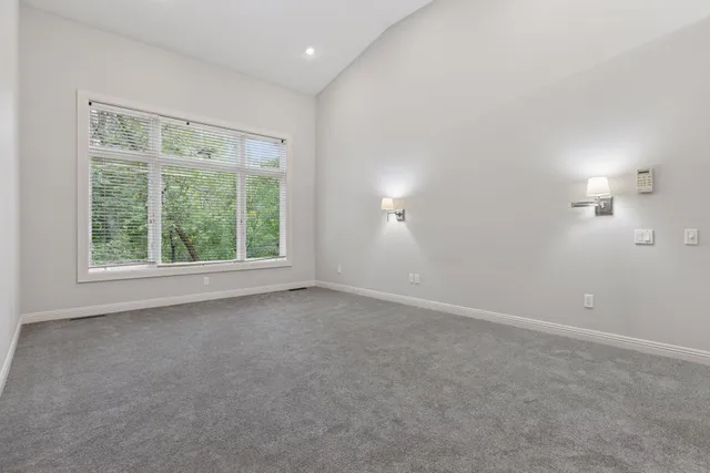 $674,900 | 11984 St Albans Hollow Drive, Minnetonka, MN 55305