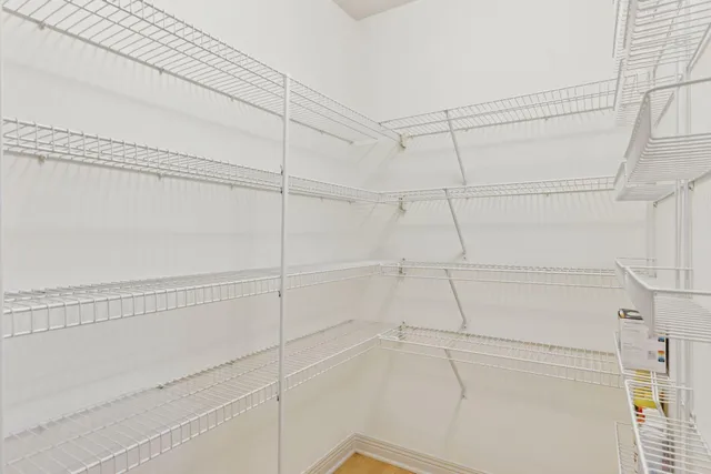 $674,900 | 11984 St Albans Hollow Drive, Minnetonka, MN 55305