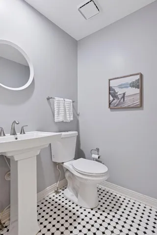 $674,900 | 11984 St Albans Hollow Drive, Minnetonka, MN 55305