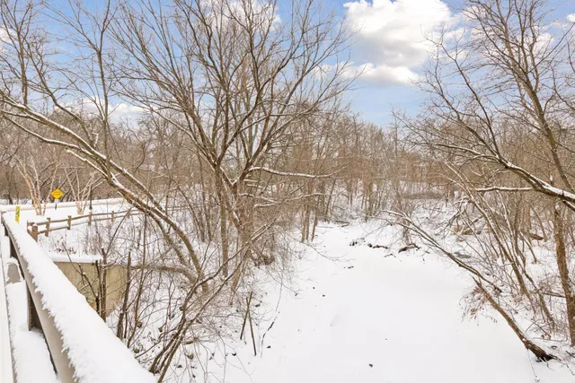 $674,900 | 11984 St Albans Hollow Drive, Minnetonka, MN 55305