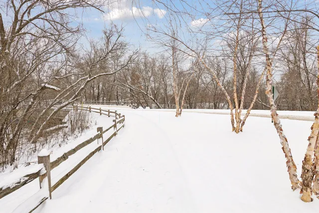 $674,900 | 11984 St Albans Hollow Drive, Minnetonka, MN 55305