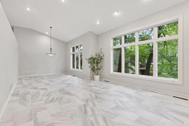 $674,900 | 11984 St Albans Hollow Drive, Minnetonka, MN 55305