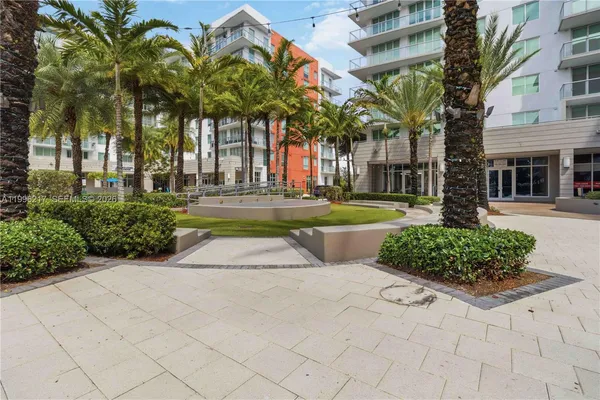 $429,990 | 7875 Northwest 107th Avenue, Unit 310, Doral, FL 33178