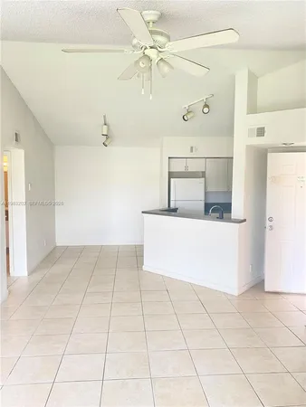 $1,625 | 3310 Pinewalk Drive North, Unit 1833, Margate, FL 33063