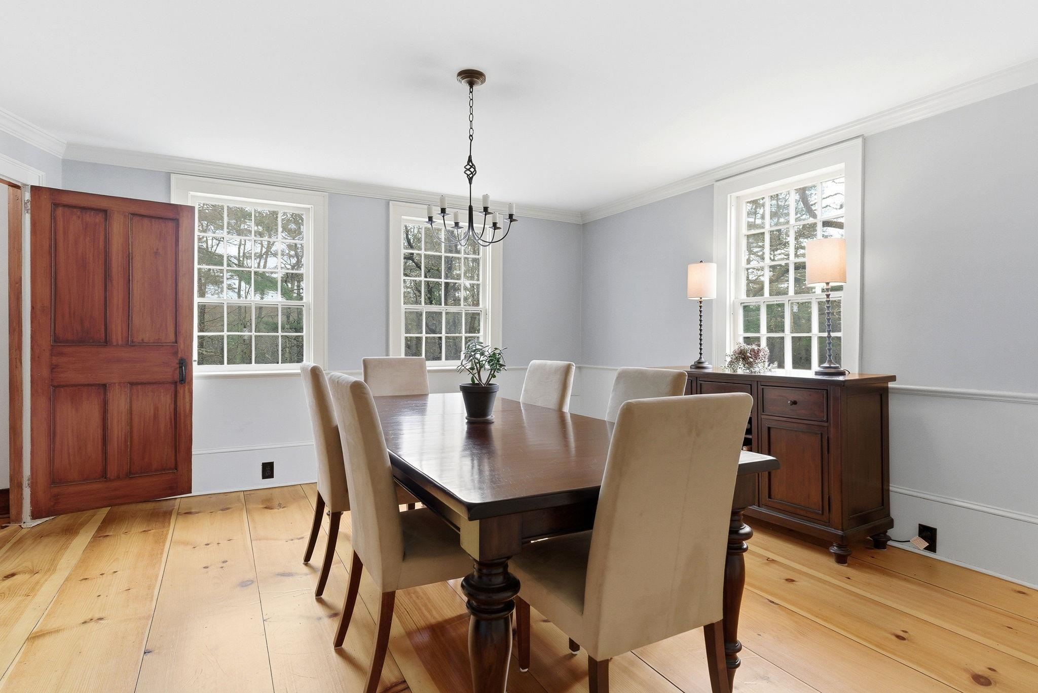 23 Old Manchester Road Amherst, NH 03031 - Photo 16 of 60