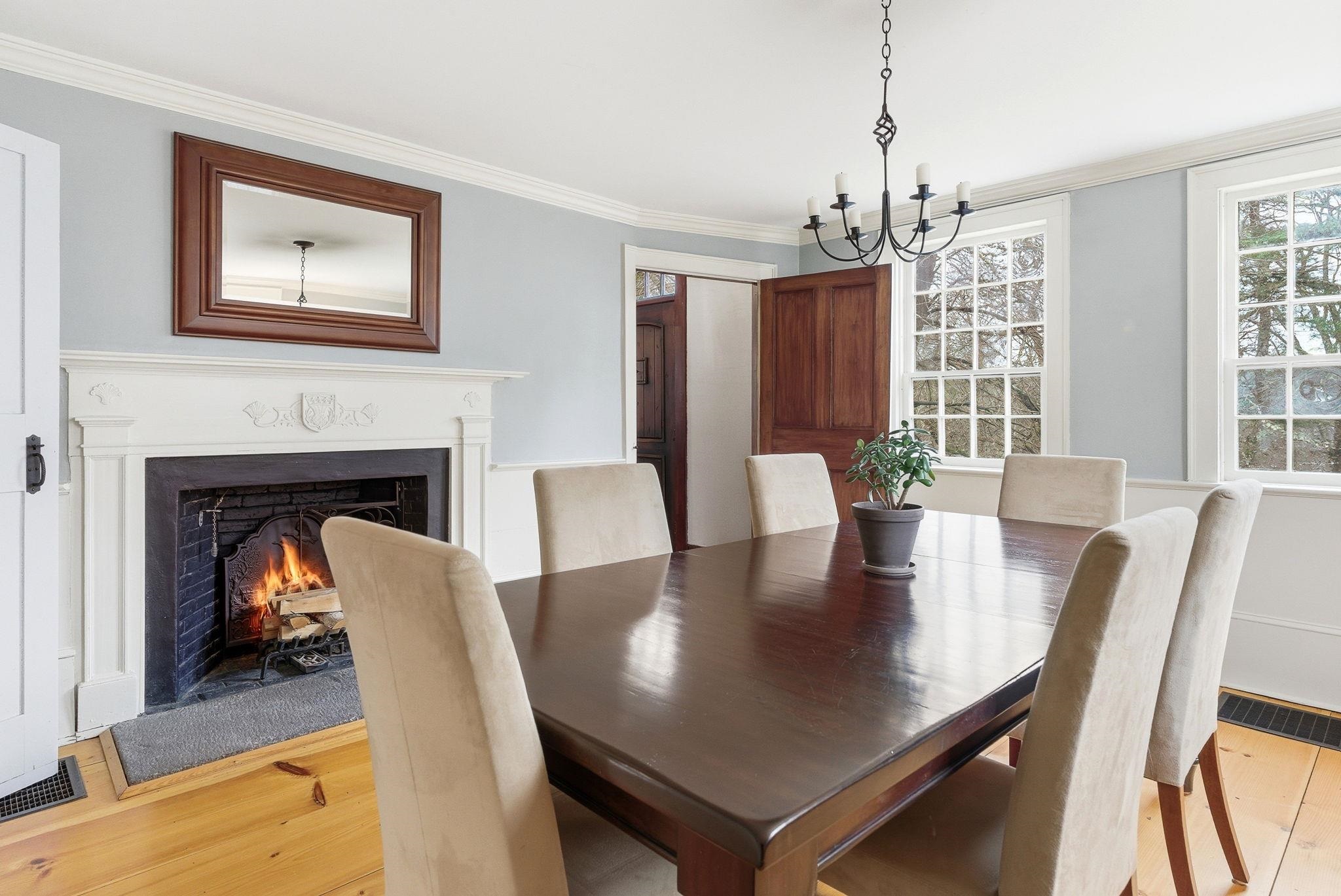 23 Old Manchester Road Amherst, NH 03031 - Photo 17 of 60