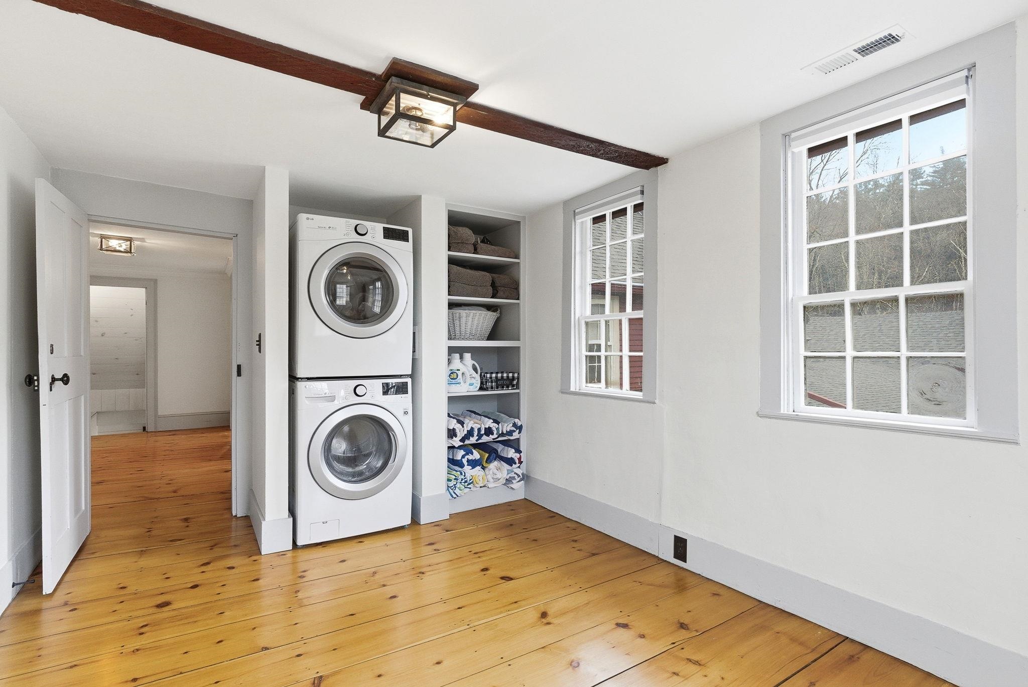 23 Old Manchester Road Amherst, NH 03031 - Photo 29 of 60