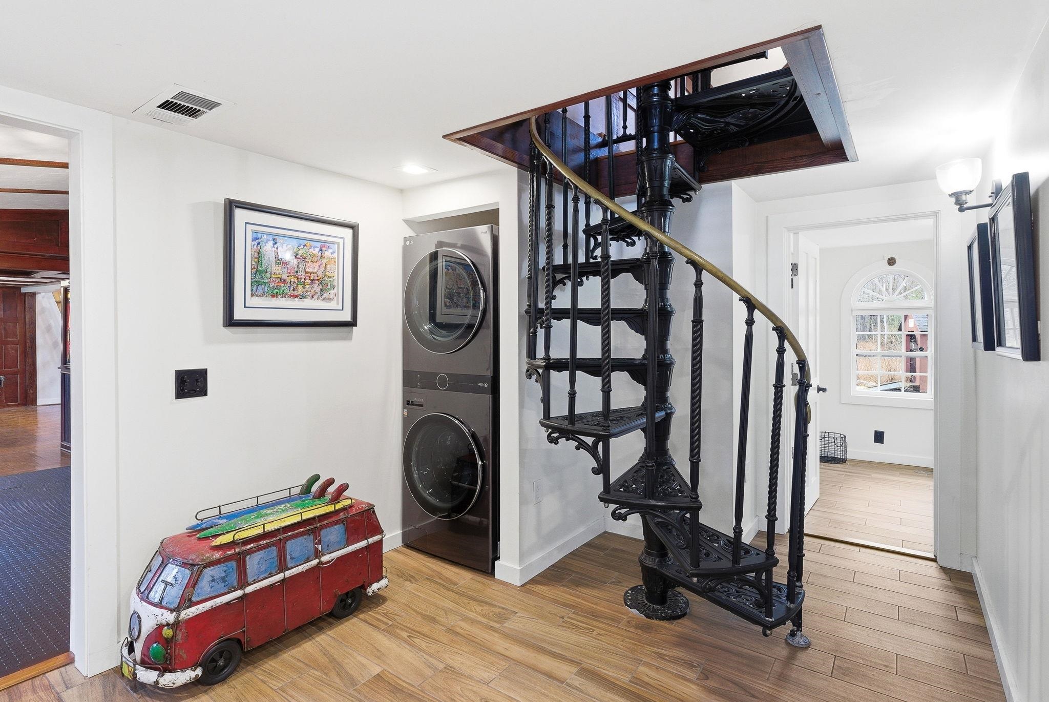 23 Old Manchester Road Amherst, NH 03031 - Photo 45 of 60