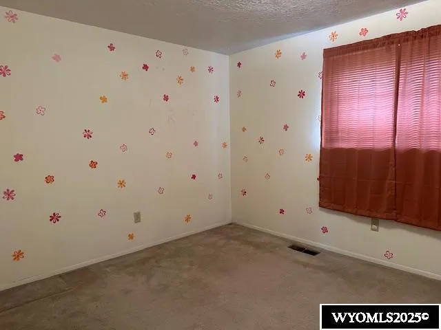 $343,000 | 530 Juniper Street, Green River, WY 82935