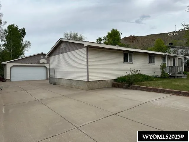 $343,000 | 530 Juniper Street, Green River, WY 82935