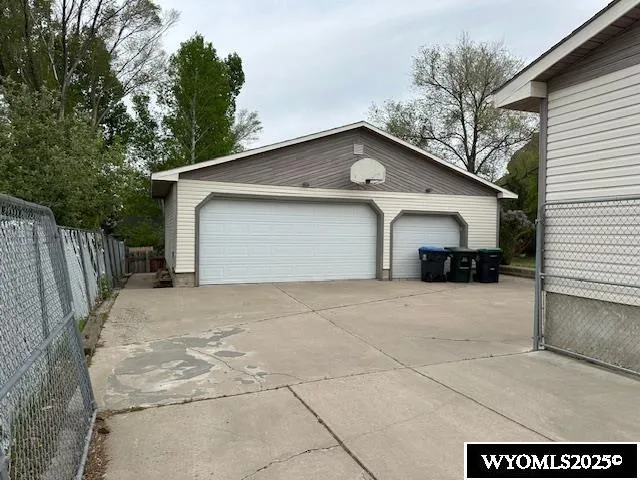 $343,000 | 530 Juniper Street, Green River, WY 82935