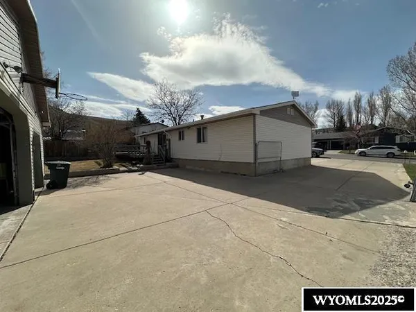 $343,000 | 530 Juniper Street, Green River, WY 82935