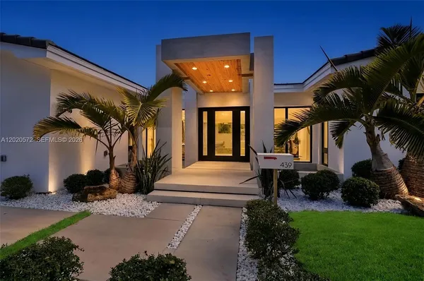 a view of a house with a patio