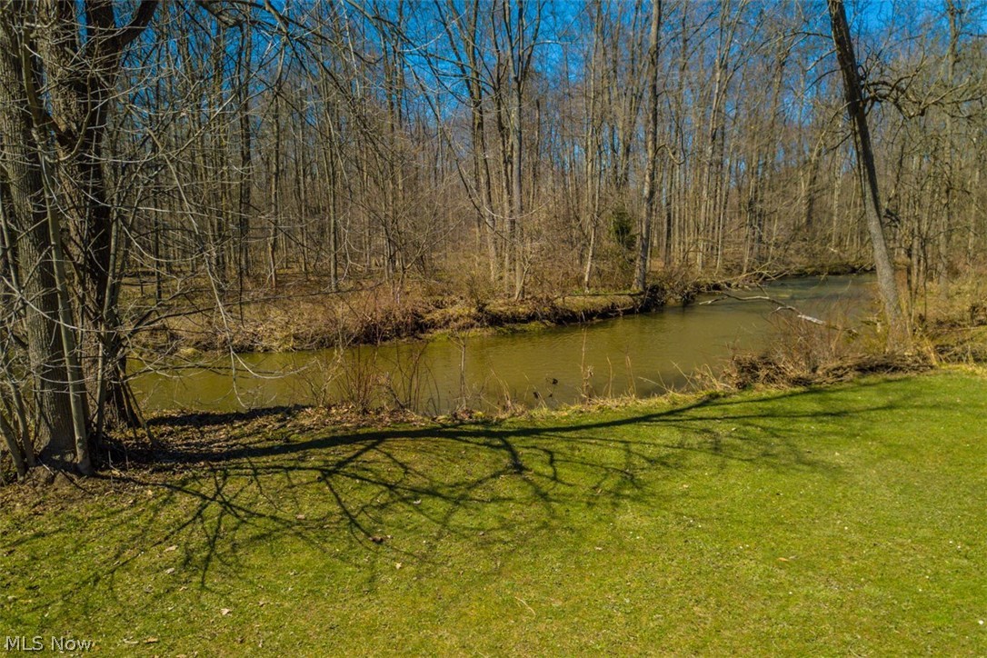 9594 Fairmount Road Novelty, OH 44072 - Photo 25 of 26