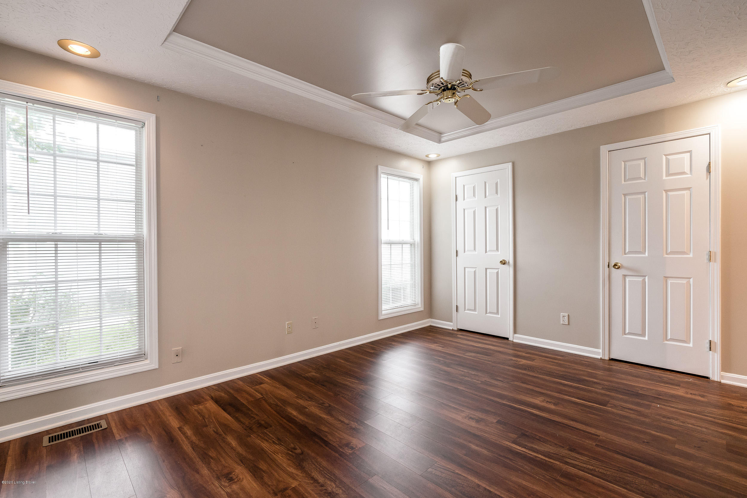 9303 Gutenberg Road Louisville, KY 40291 - Photo 3 of 34 Primary Bedroom with trey ceilings and 2 closets