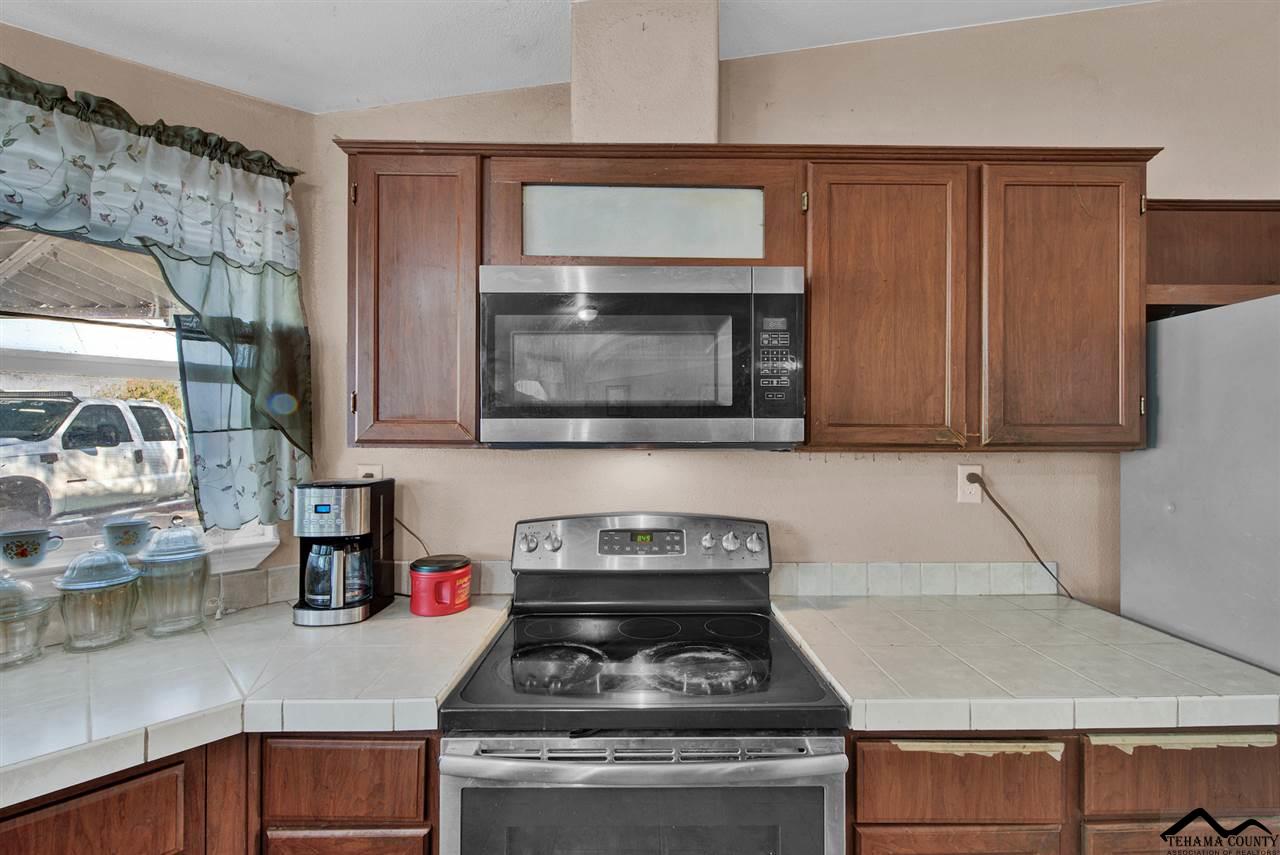 20590 Stewart Road Red Bluff, CA 96080 - Photo 23 of 39