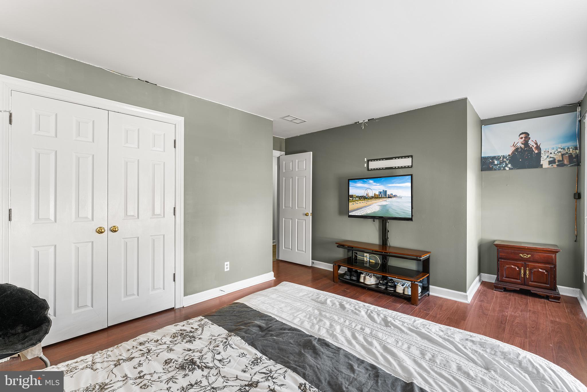 106 Bunning Drive Voorhees, NJ 08043 - Photo 31 of 45 a bedroom with furniture and a mirror