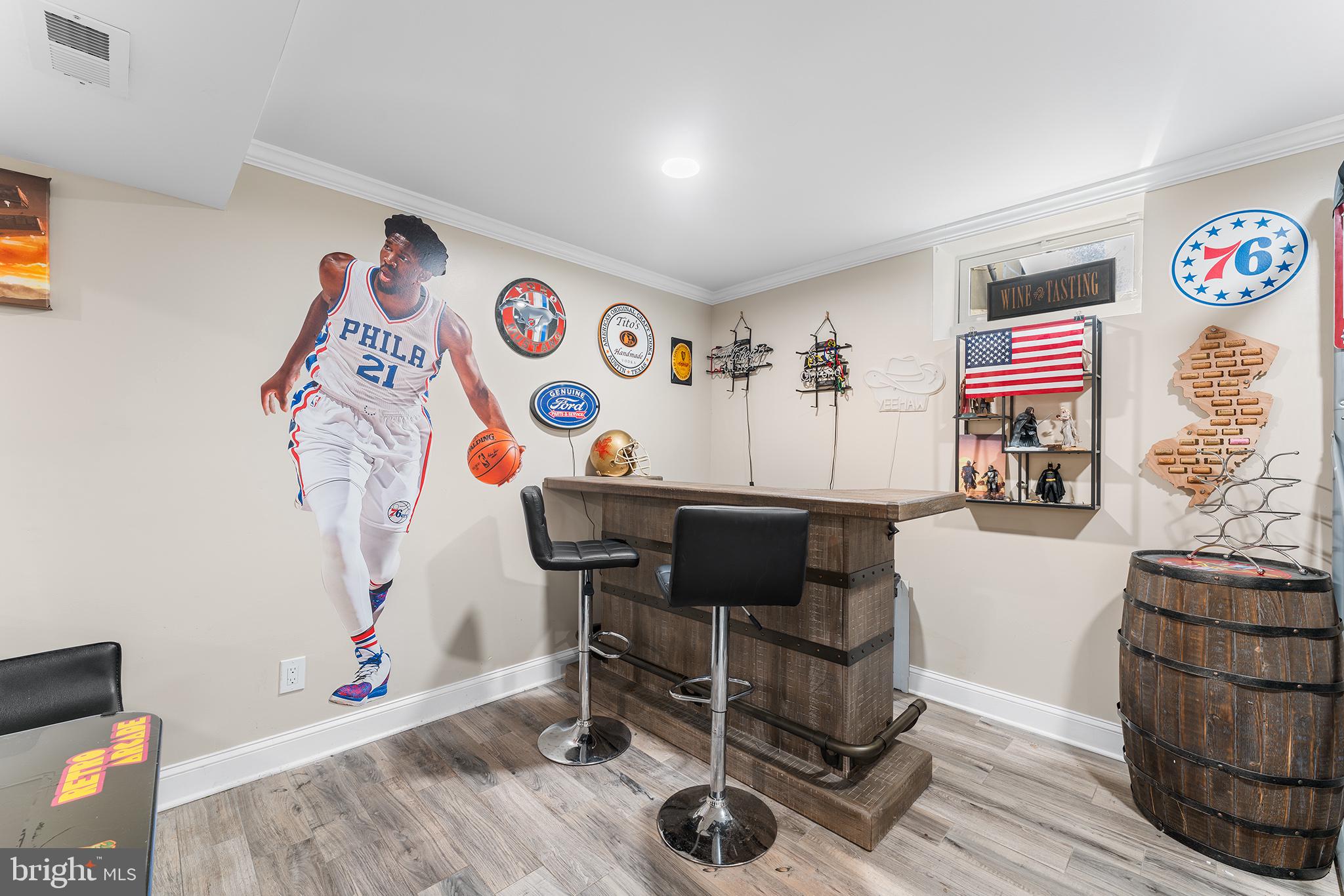 106 Bunning Drive Voorhees, NJ 08043 - Photo 39 of 45 a workspace with furniture and wooden floor