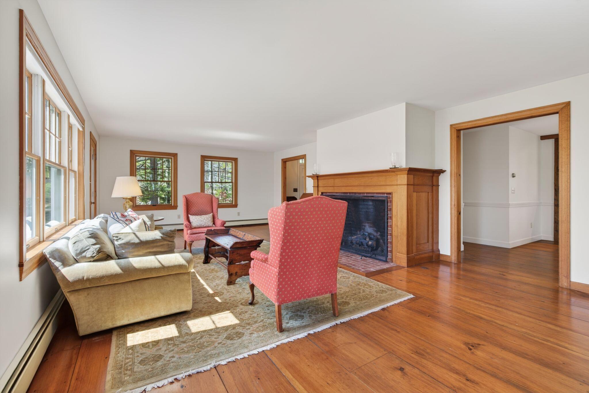 64 High Head Road Harpswell, ME 04079 - Photo 19 of 57 Living Room
