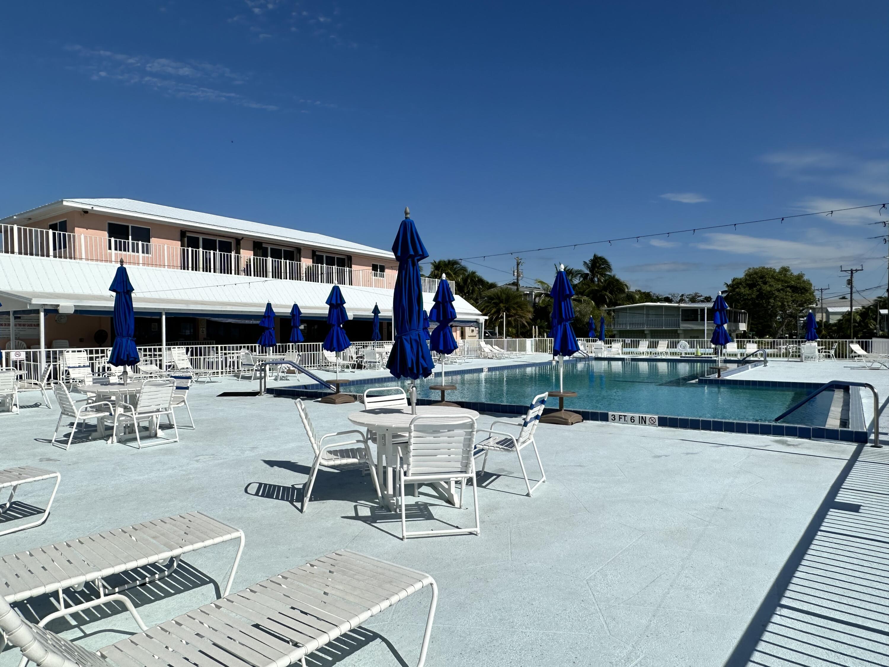 702 North Silver Circle Key Largo, FL 33037 - Photo 15 of 26 IMG_9149