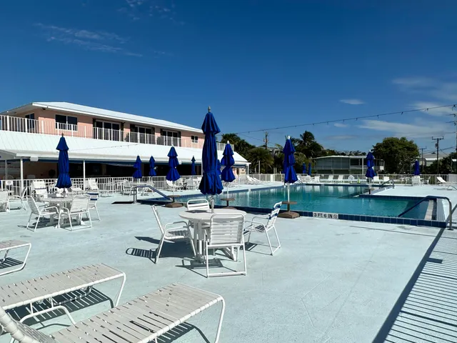 $486,500 | 702 North Silver Circle, Key Largo, FL 33037