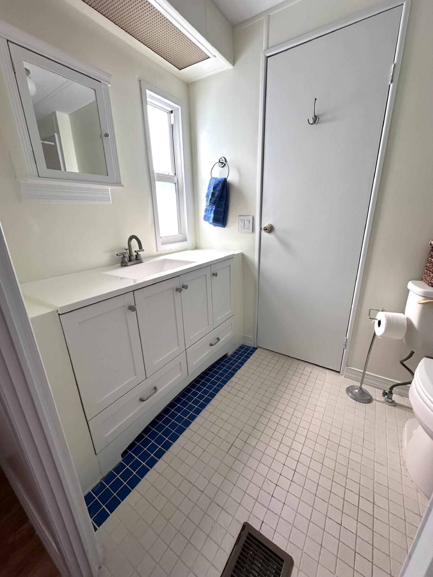 702 North Silver Circle Key Largo, FL 33037 - Photo 8 of 26 IMG_2027