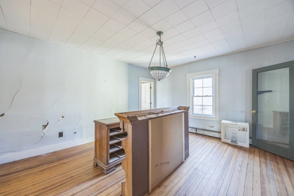 115 West Street Ware, MA 01082 - Photo 7 of 36