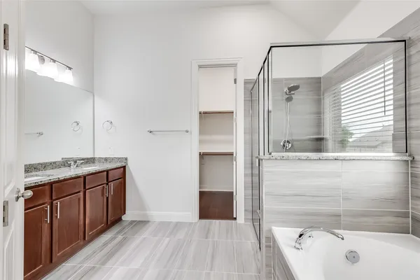 $2,400 | 113 Millbend Road, Georgetown, TX 78633