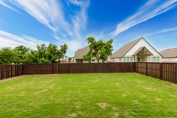 $2,400 | 113 Millbend Road, Georgetown, TX 78633