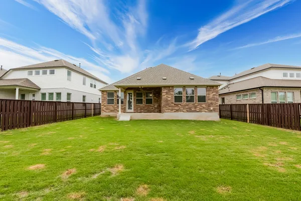 $2,400 | 113 Millbend Road, Georgetown, TX 78633
