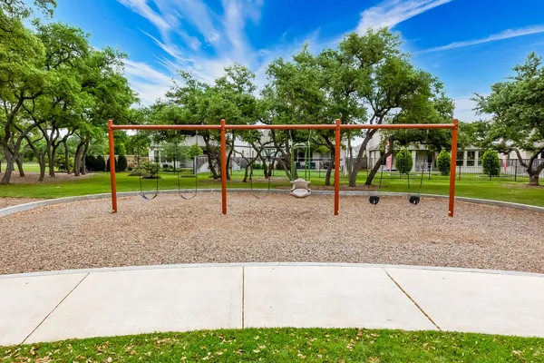 $2,400 | 113 Millbend Road, Georgetown, TX 78633