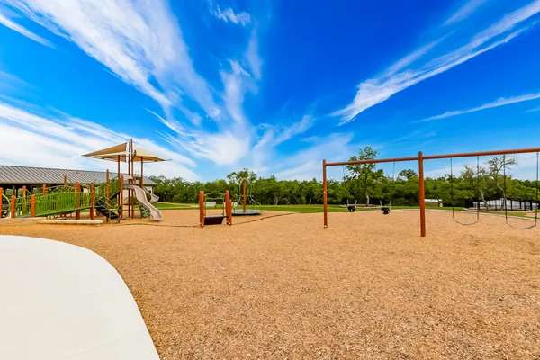 $2,400 | 113 Millbend Road, Georgetown, TX 78633