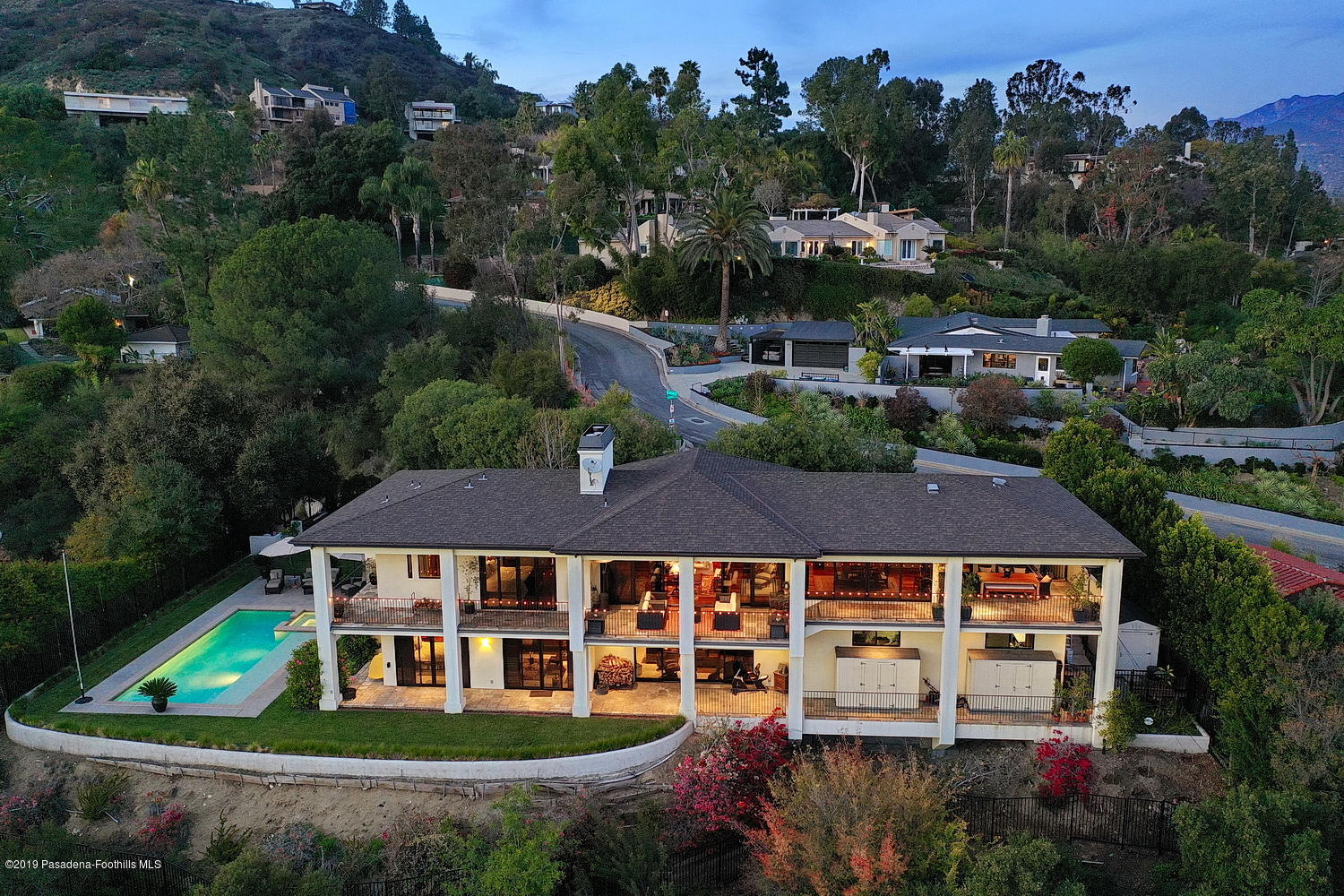 1825 Braemar Road Pasadena, CA 91103 - Photo 78 of 82 an aerial view of multiple house