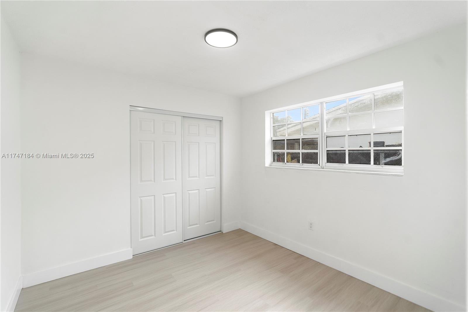 3825 East Shore Road Miramar, FL 33023 - Photo 16 of 33