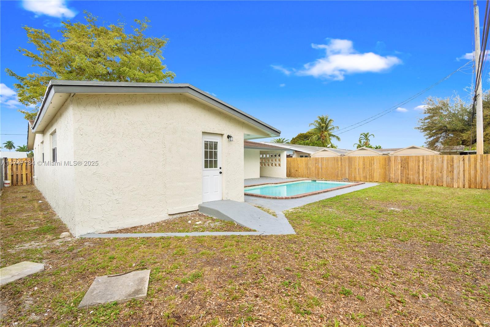 3825 East Shore Road Miramar, FL 33023 - Photo 27 of 33